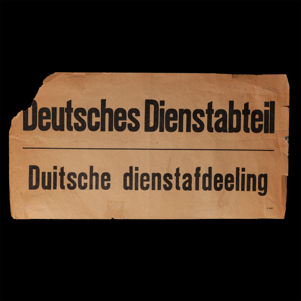 Deutsches Dienstabteil – Duitsche dienstafdeeling