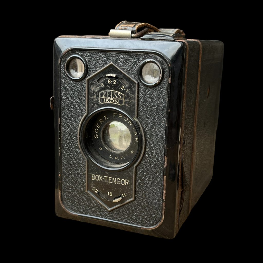 Zeiss Ikon BOX-TENGOR camera