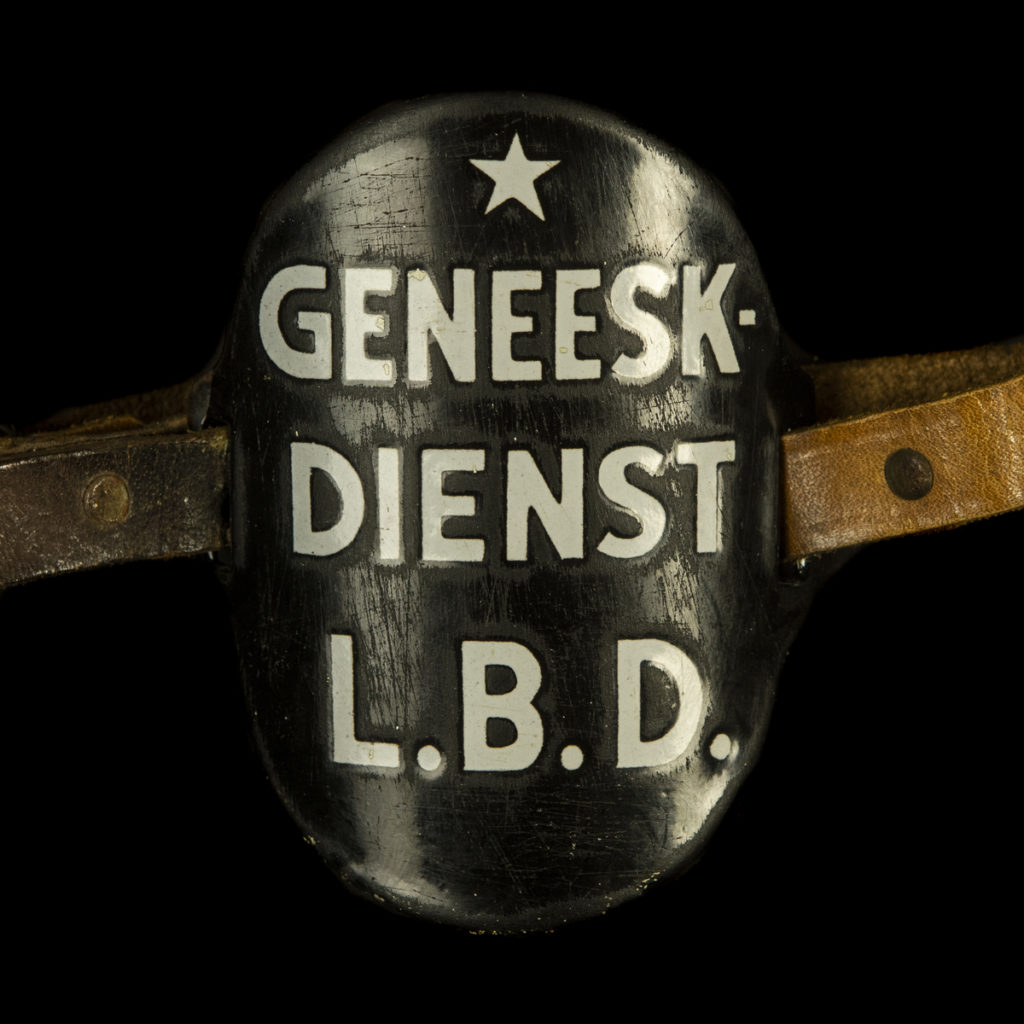 Emaille Armband GENEESKUNDIGE DIENST L.B.D.
