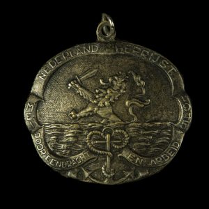 Nederland Herrijst Door Eendracht en Arbeid mei 1945