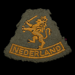 Mouwleeuw model 1940 Engelse aanmaak 1944 Geweven op vilt.