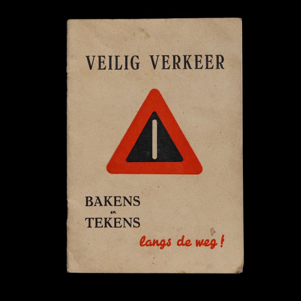 Boekje Veilig Verkeer Bakens en Tekens langs de weg!