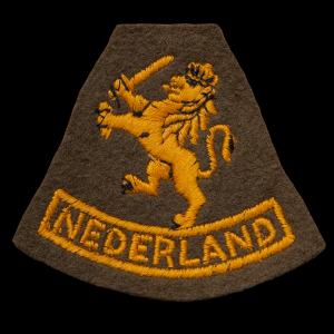 Mouwleeuw model 1940 Engelse aanmaak 1944 Geweven op vilt.