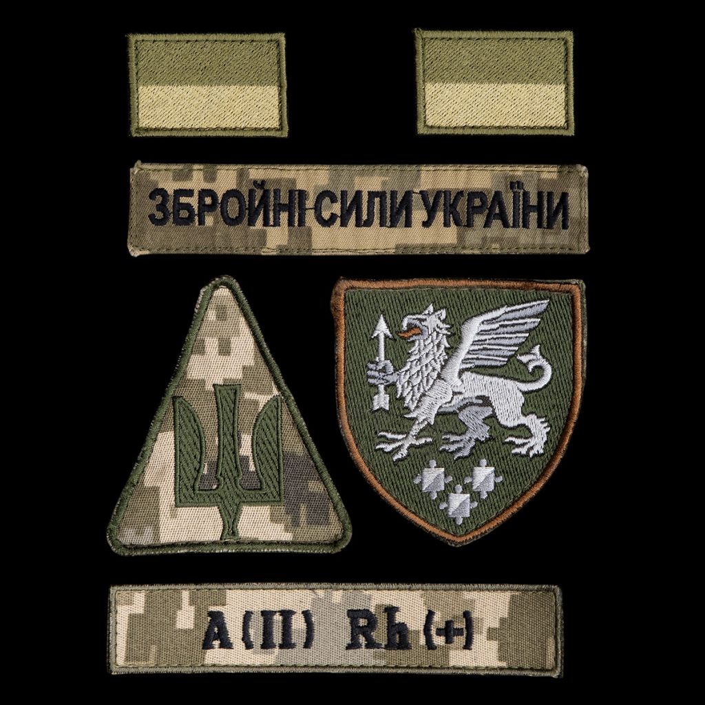 Oekraïense insignes van het 540th Lviv Anti-Aircraft Missile Brigade Ivan Vyhovsky