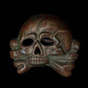 SS Cap badge eerste model Danzig