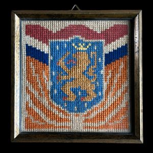 Borduurwerk huisvlijt Nederlandse Leeuw