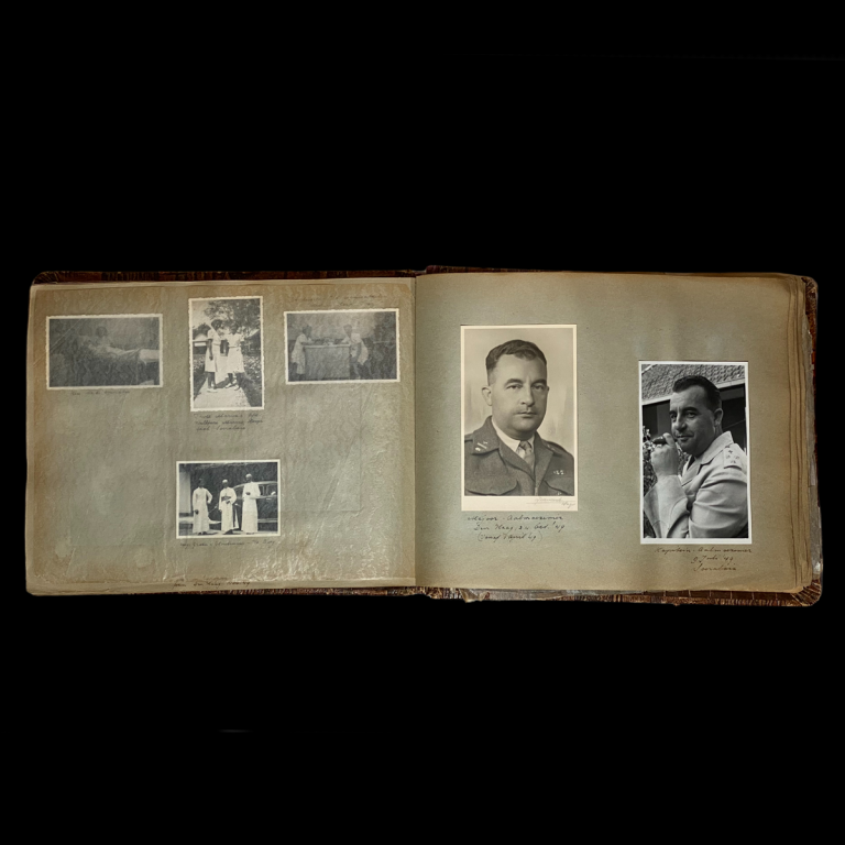 Fotoalbum Aalmoezenier Java 1949