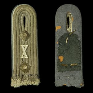 Infanterie Hauptmann Reserve met veldrepratie