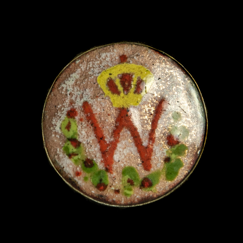 Wilhelmina button