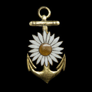 Capbadge Koopvaardij Prinses Margrietfonds
