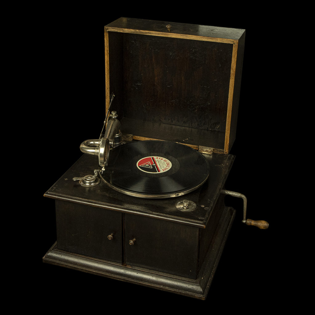 Vooroorlogse grammofoon