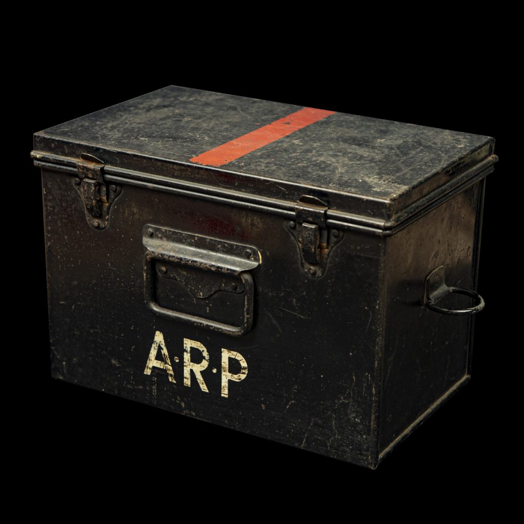 A.R.P. Eerste Hulp kistje