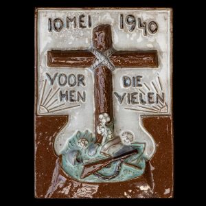 Keramiek 10 Mei 1940 Voor Hen Die Vielen