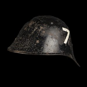 M34 LBD helm Blok 7