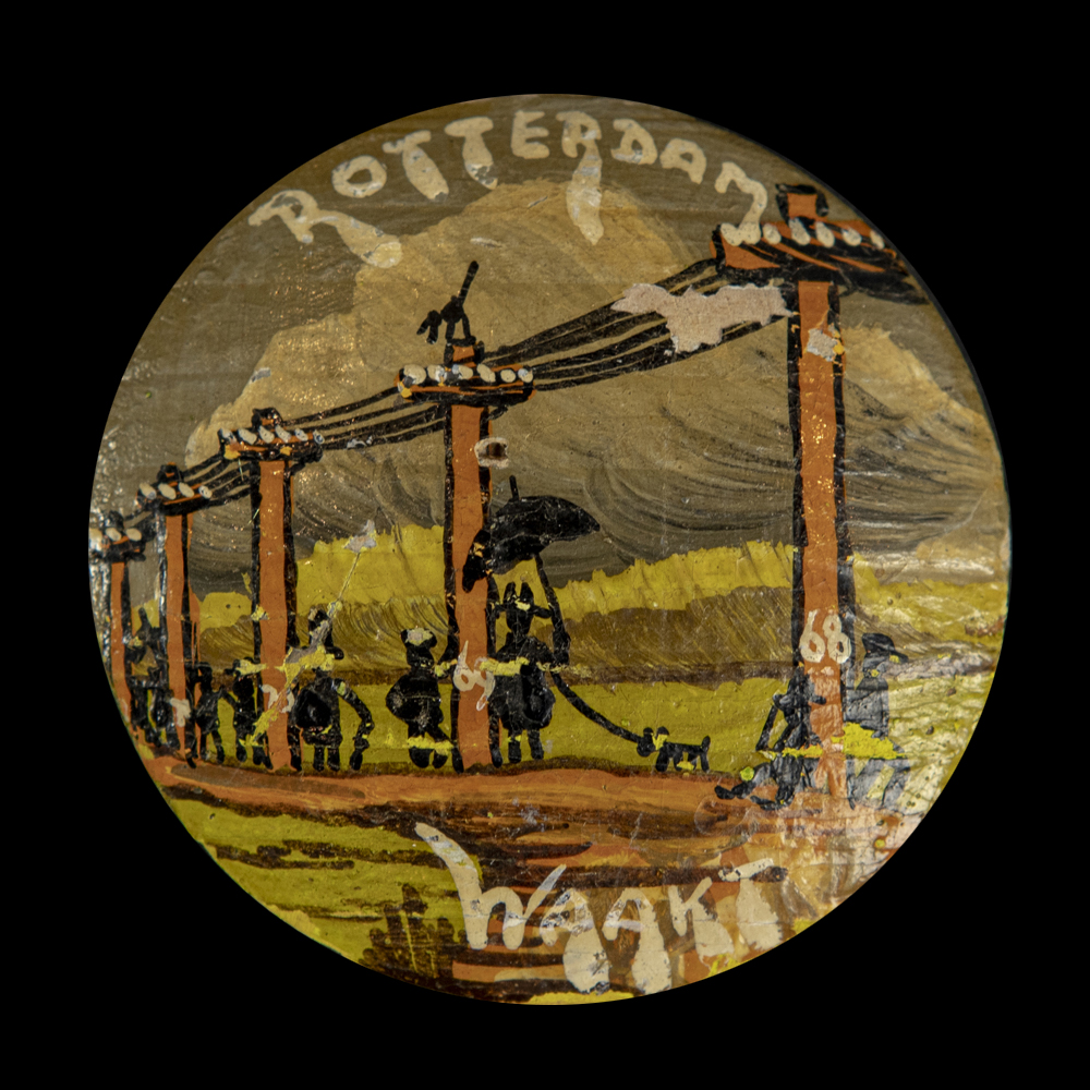 Houten button Rotterdam Waakt 68